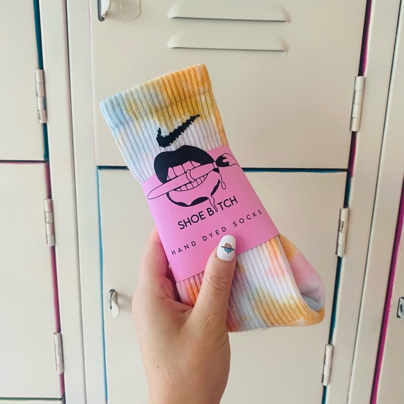 Nike | Hand Dyed Custom Nike Socks | Small/Medium | Kaleidoscope Tie Dye - Picture 3 of 13